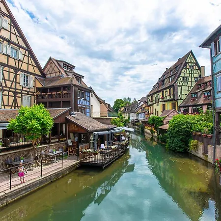Le Rosacker - Proche Centre Et Gare - Terrasse - Parking Gratuit - 2 - 2 Salles D'eau - Netflix - A 10 Min Du Marche De Noel *