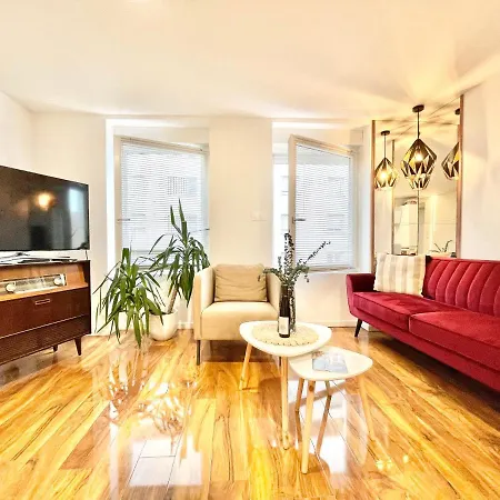 Apartment Le Rosacker: Center Retreat With Terrace And Free Parking Colmar