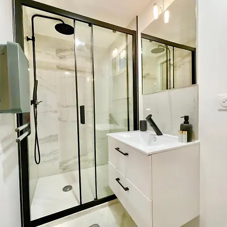 Appartement Le Rosacker - Proche Centre Et Gare - Terrasse - Parking Gratuit 2 Places - 2 - 2 Salles De Bain - Netflix