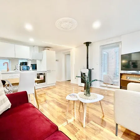 Le Rosacker: Center Retreat With Terrace And Free Parking *