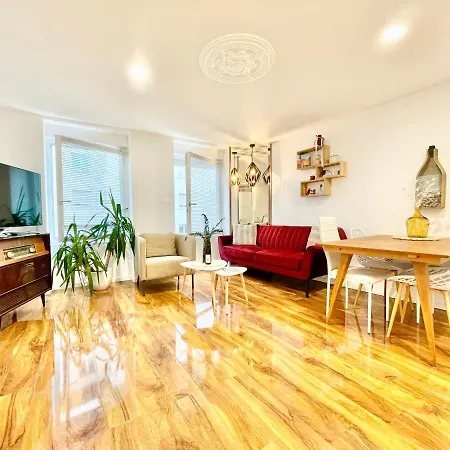 Le Rosacker: Center Retreat With Terrace And Free Parking *