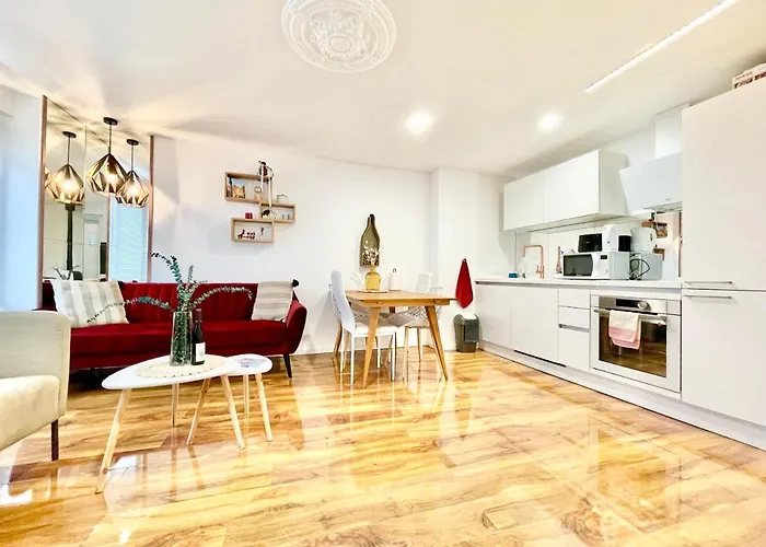 Le Rosacker - Proche Centre Et Gare - Terrasse - Parking Gratuit 2 Places - 2 - 2 Salles De Bain - Netflix Apartment Colmar