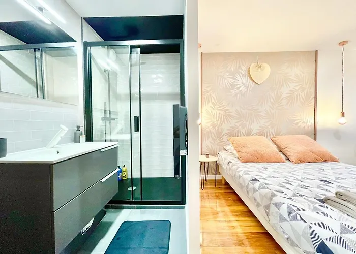 Le Rosacker - Proche Centre Et Gare - Terrasse - Parking Gratuit 2 Places - 2 - 2 Salles De Bain - Netflix Apartment