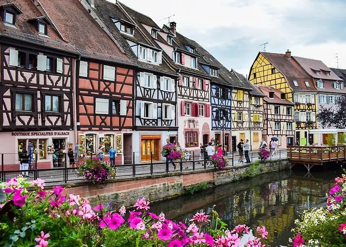 Le Rosacker - Proche Centre Et Gare - Terrasse - Parking Gratuit 2 Places - 2 - 2 Salles De Bain - Netflix Apartment *